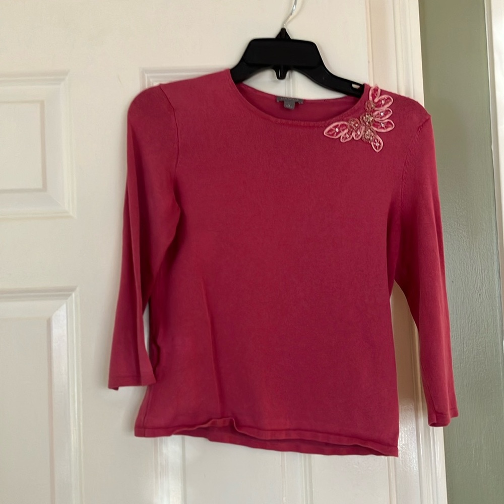 Ann Taylor petite small 3/4 sleeve pink sweater with accent design